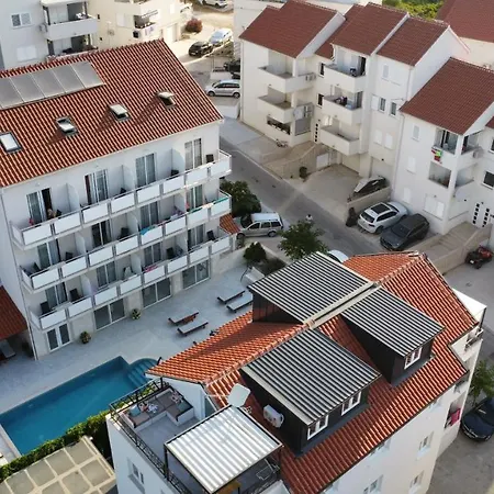 Amorena - Adults Only Отель 4*