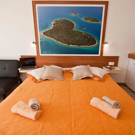 Amorena - Adults Only Отель