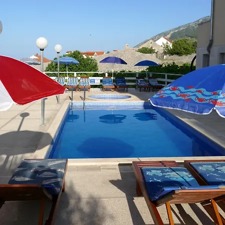 Amorena - Adults Only 4*