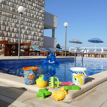 Отель Amorena - Adults Only 4*